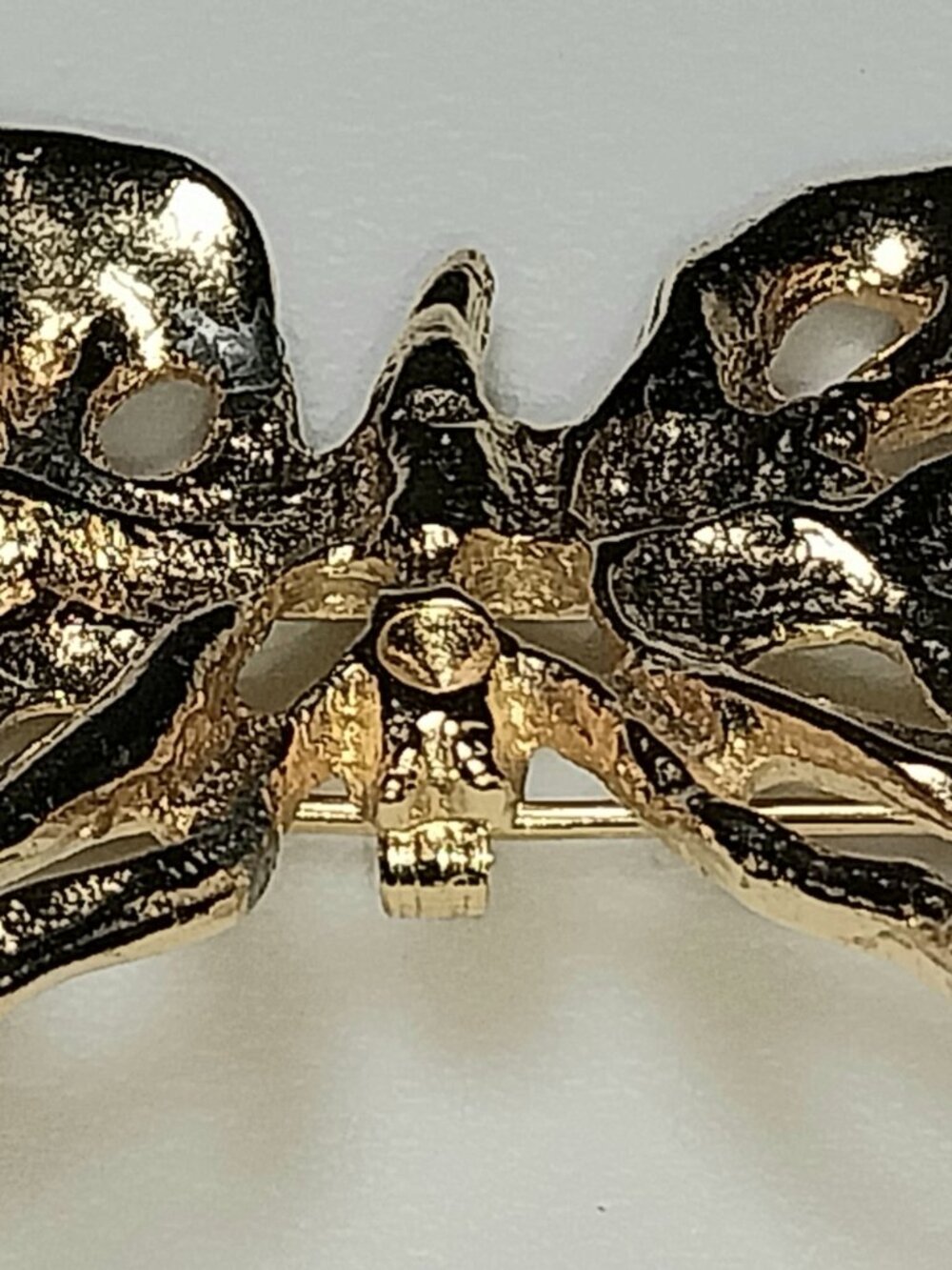 Butterfly Pin/Brooch - Picture 5 of 7